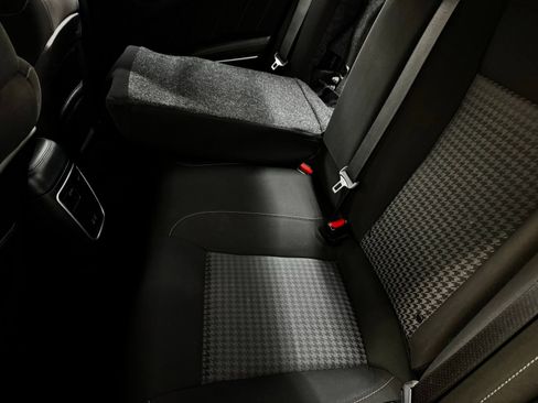 Used 2023 Dodge Charger GT RWD image 31