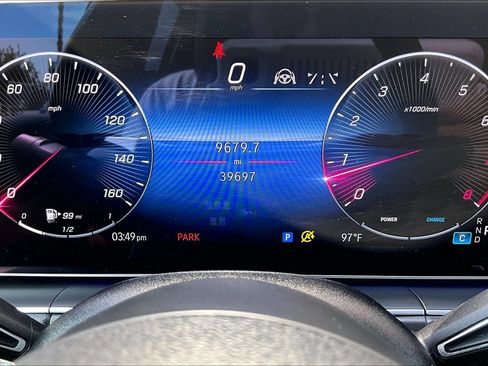 Used 2024 Mercedes-Benz GLS 580 4MATIC image 20