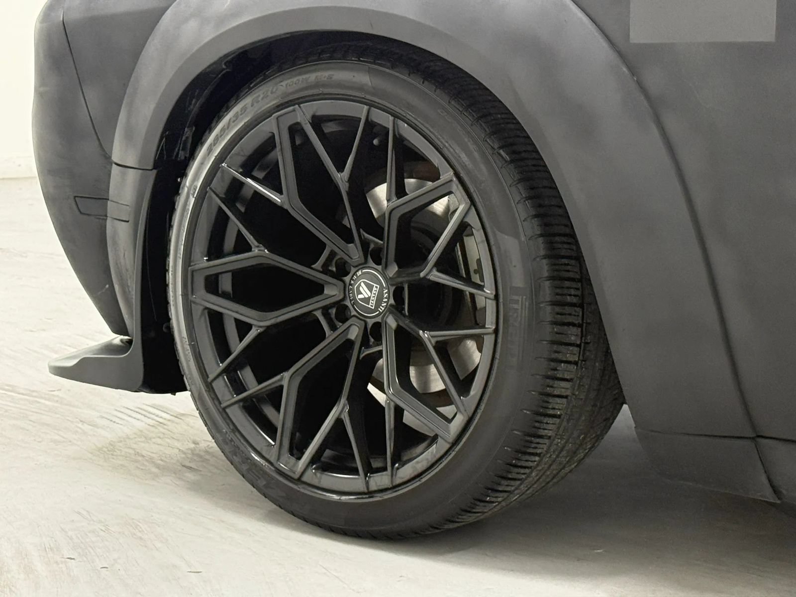 Used 2014 Dodge Challenger R/T w/ Blacktop Package RWD image 29