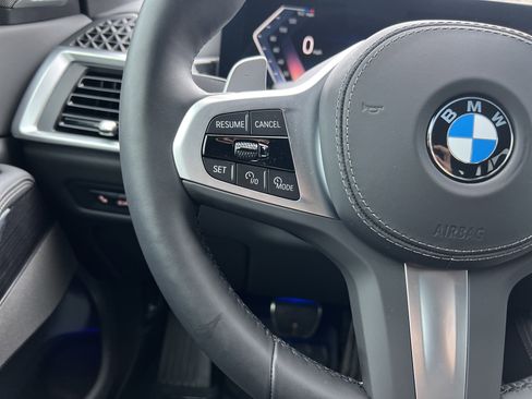 Used 2026 BMW X5 xDrive40i w/ M Sport Package image 19