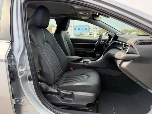 Certified 2023 Toyota Camry SE w/ Convenience Package FWD image 18