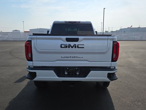 Used 2020 GMC Sierra 2500 Denali w/ Denali Ultimate Package AWD/4WD image 7