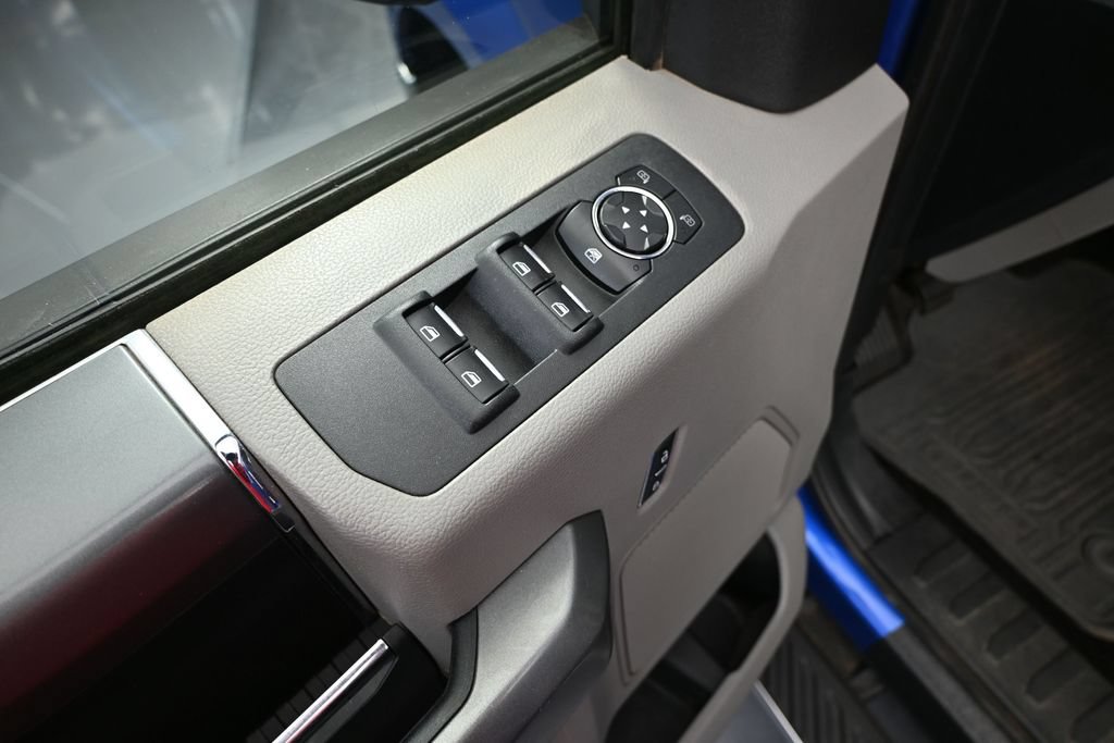 Used 2016 Ford F150 XLT w/ Equipment Group 301A Mid AWD/4WD image 15