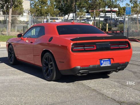 Used 2023 Dodge Challenger R/T w/ Blacktop Package image 6