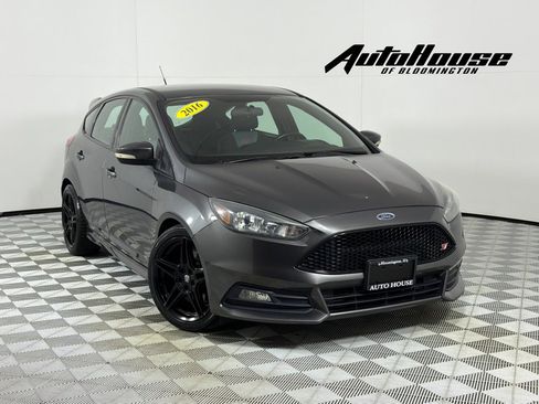 Used 2016 Ford Focus ST FWD image 1