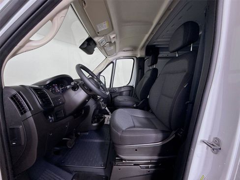 New 2025 RAM ProMaster 2500 w/ Power Group FWD image 5