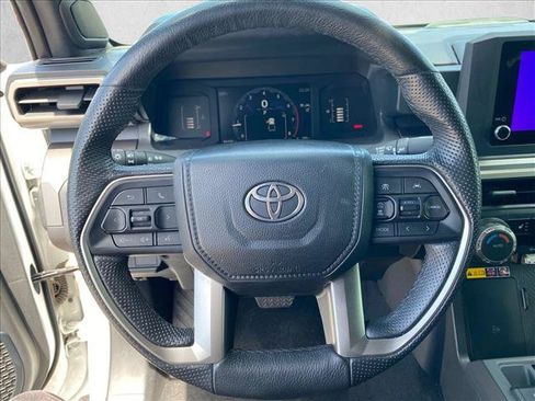 Used 2024 Toyota Tacoma SR5 AWD/4WD image 27