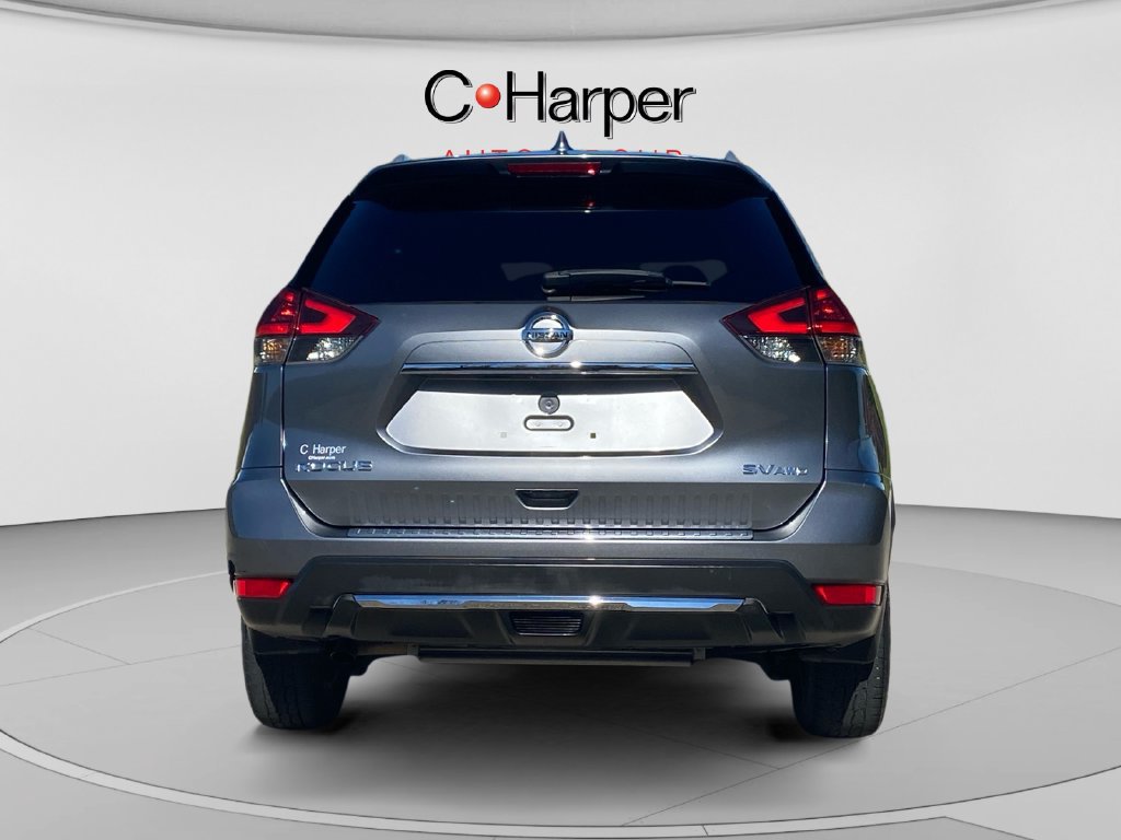Used 2018 Nissan Rogue SV AWD/4WD image 4
