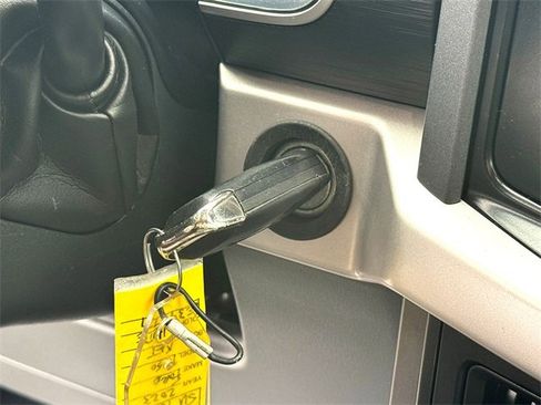 Used 2023 Ford F150 XLT image 20