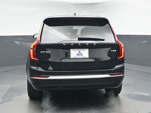 New 2026 Volvo XC90 T8 Plus image 7