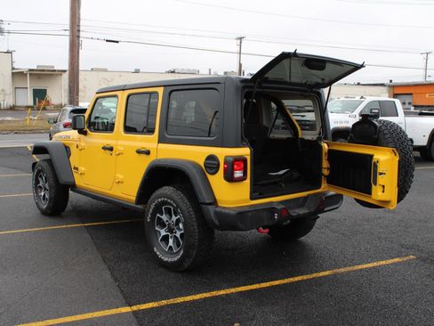 Used 2021 Jeep Wrangler Unlimited Rubicon w/ Cold Weather Group image 7