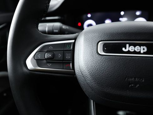 Used 2023 Jeep Compass Limited w/ Elite Group AWD/4WD image 32