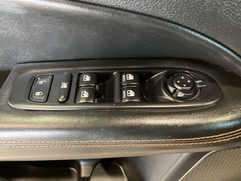 Used 2020 Jeep Compass Limited image 12