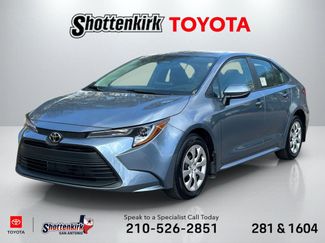 Used 2026 Toyota Corolla LE video 1