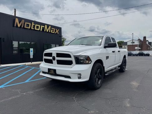 Used 2019 RAM 1500 Express w/ Express Value Package AWD/4WD image 1