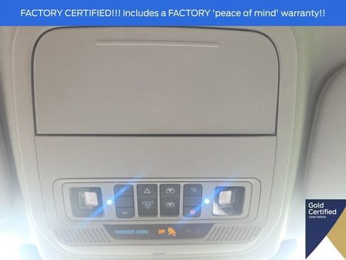 Used 2024 Ford Explorer XLT w/ Equipment Group 202A AWD/4WD image 32