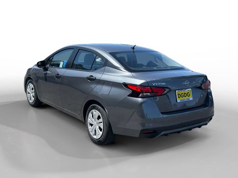 Used 2025 Nissan Versa S FWD image 3