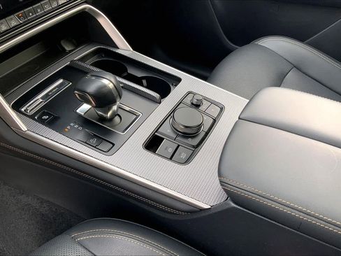 Used 2024 MAZDA CX-90 Plug-In Hybrid w/ Premium Pkg image 17