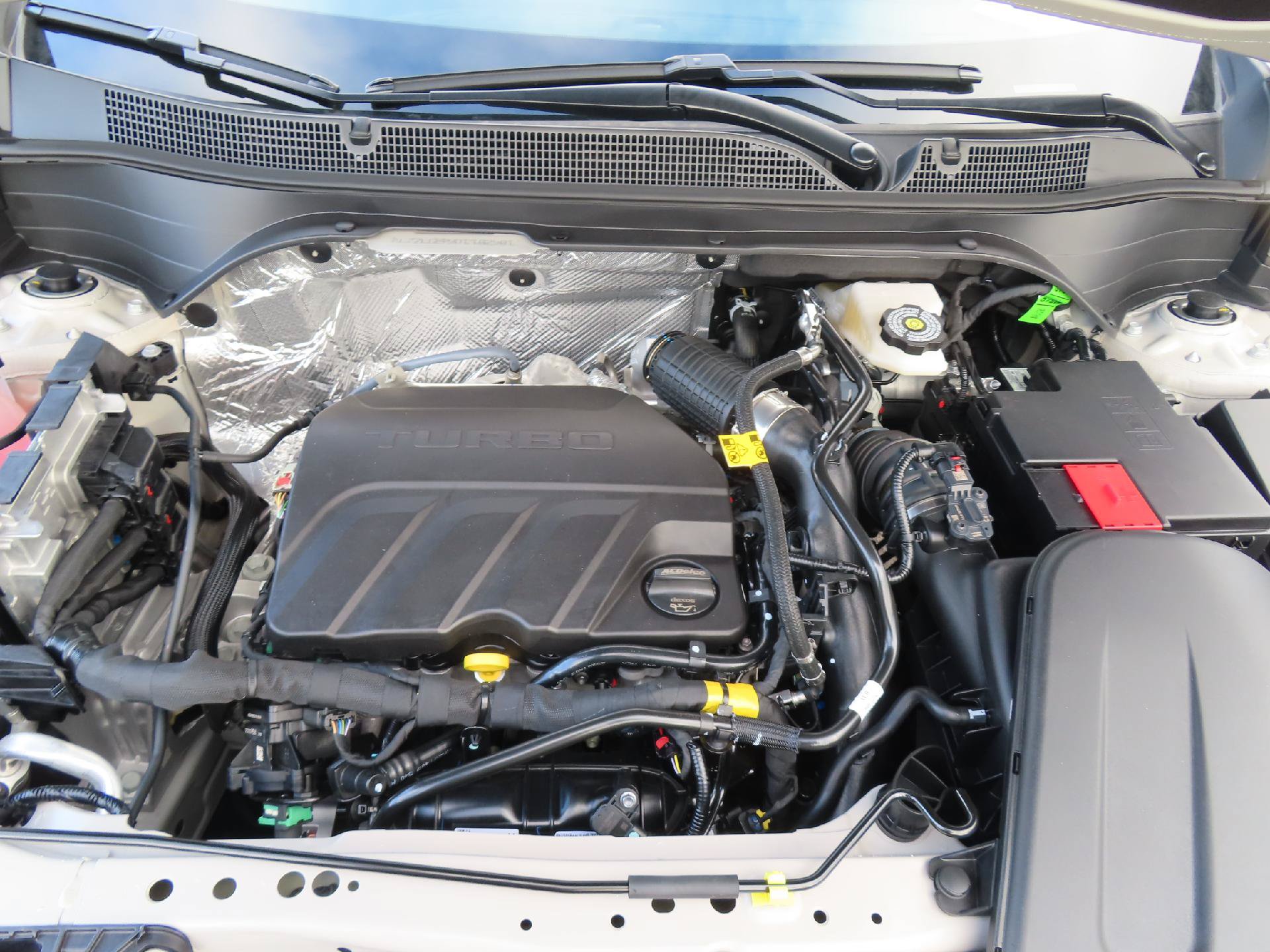 New 2026 Chevrolet Trax RS w/ Driver Confidence Package FWD image 40