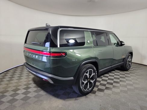 Used 2024 Rivian R1S Adventure AWD/4WD image 5