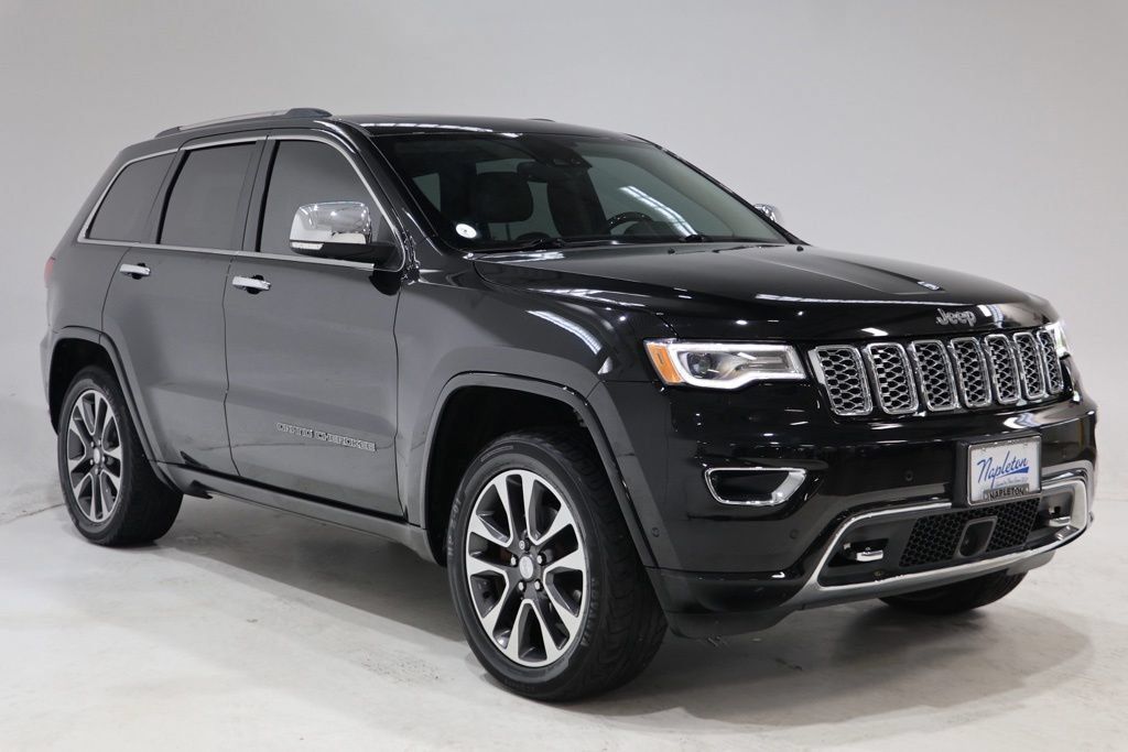 Used 2017 Jeep Grand Cherokee Overland w/ Jeep Active Safety Group AWD/4WD image 1