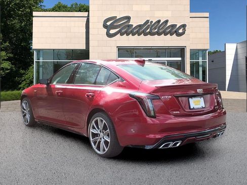New 2026 Cadillac CT5 V w/ Platinum Package image 3