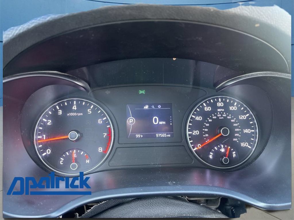 Used 2017 Kia Optima LX w/ Driver Convenience Package FWD image 1