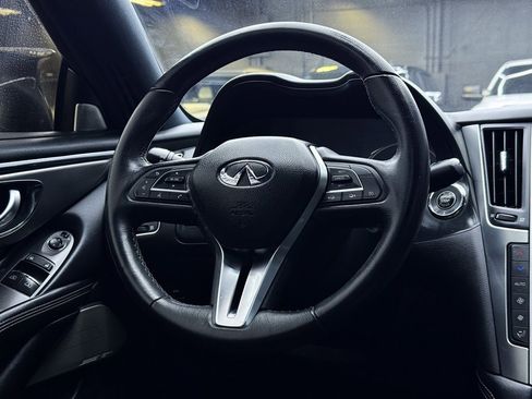 Used 2018 INFINITI Q60 3.0t Luxe image 21