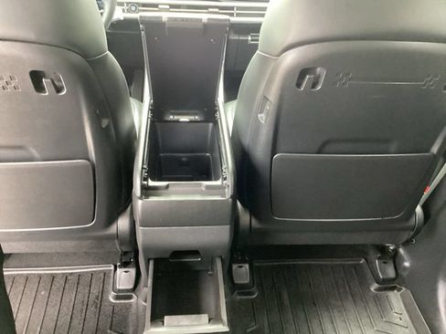 Used 2025 Hyundai Santa Fe SEL FWD image 54