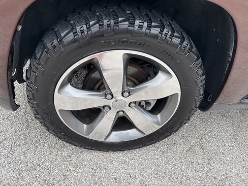 Used 2014 Jeep Grand Cherokee Summit image 4