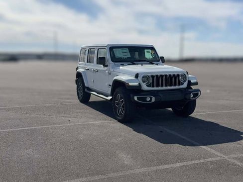New 2026 Jeep Wrangler Sahara image 17