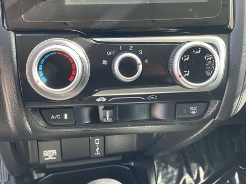 Used 2019 Honda Fit EX image 10