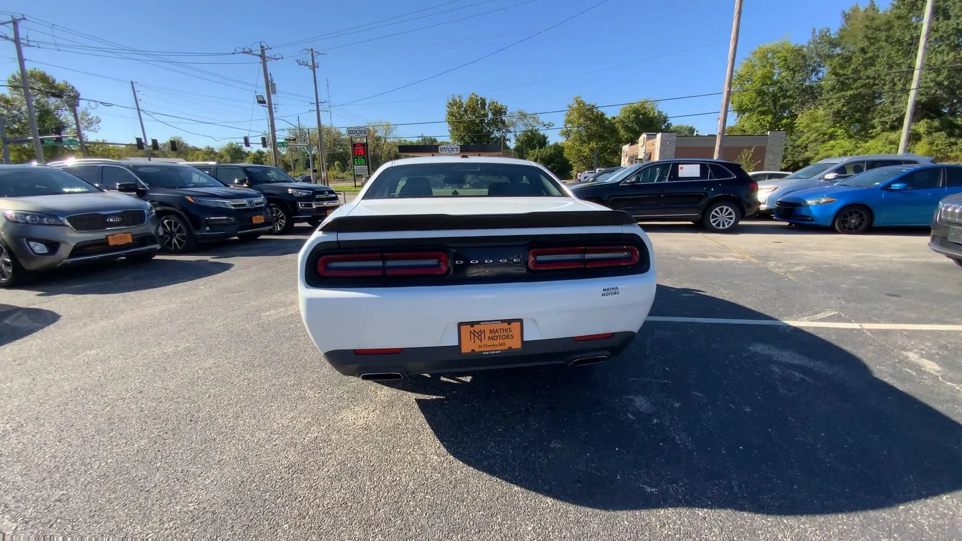 Used 2017 Dodge Challenger SXT RWD image 7