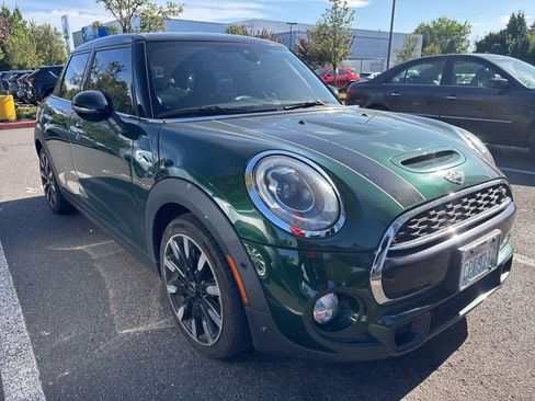 Used 2018 MINI Cooper S FWD image 4