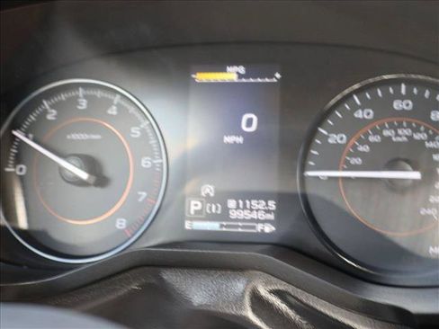 Used 2021 Subaru Crosstrek 2.0i Premium w/ Moonroof Package AWD/4WD image 14