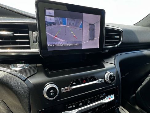 Used 2020 Ford Explorer ST w/ ST Street Pack image 22