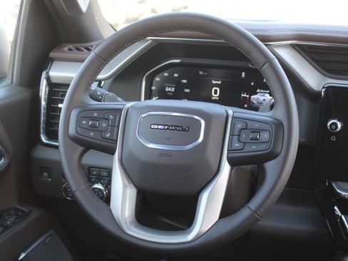 Used 2024 GMC Sierra 1500 Denali w/ Denali Reserve Package AWD/4WD image 24