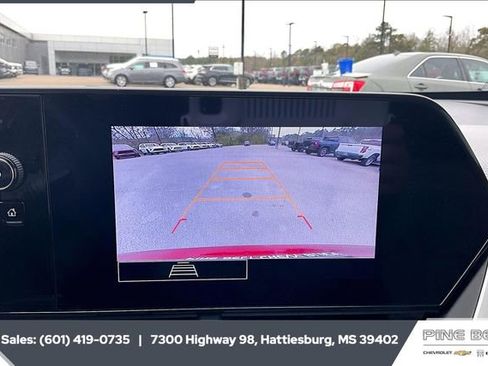 Used 2024 Chevrolet Trax RS w/ Driver Confidence Package image 15