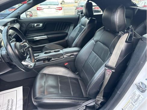 Used 2021 Ford Mustang Premium image 13