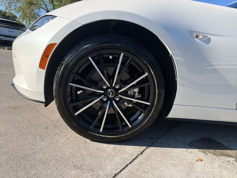 Used 2024 MAZDA MX-5 Miata RF Grand Touring w/ Weather Package image 15