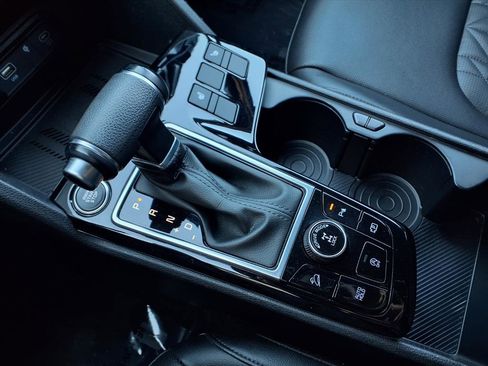 Used 2024 Kia Sportage X-Line w/ X-Line Premium Package image 24