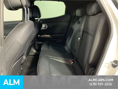 Used 2023 Genesis GV60 Advanced image 27