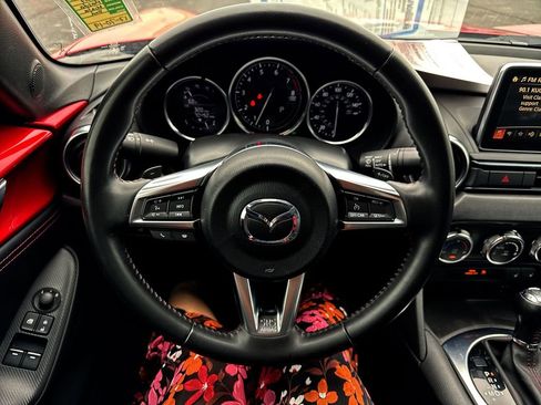 Used 2017 MAZDA MX-5 Miata Grand Touring RWD image 14