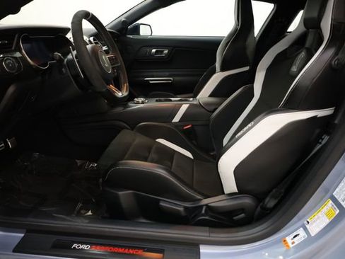 Used 2022 Ford Mustang Shelby GT500 w/ Carbon Fiber Track Pack image 74