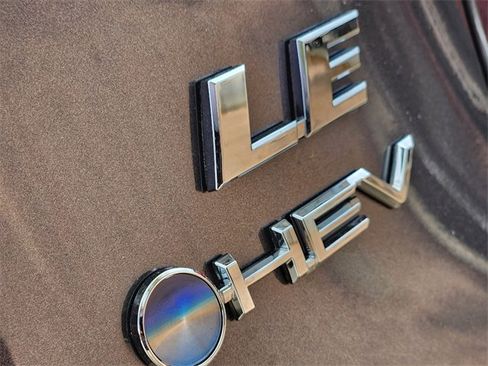 New 2025 Toyota RAV4 LE image 7