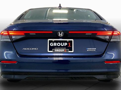 Used 2023 Honda Accord Touring image 4