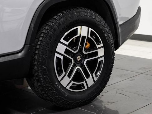 Used 2022 Rivian R1T Launch Edition image 63