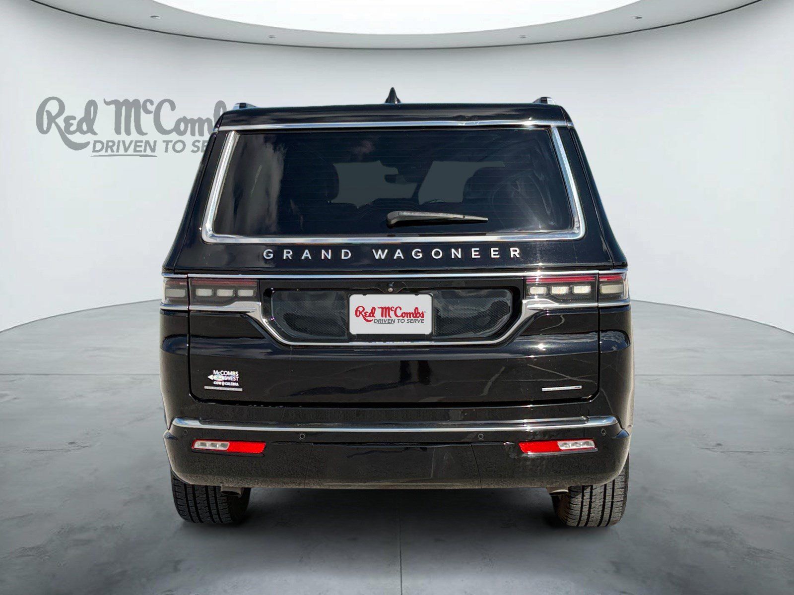 Used 2022 Jeep Grand Wagoneer Series I AWD/4WD image 6