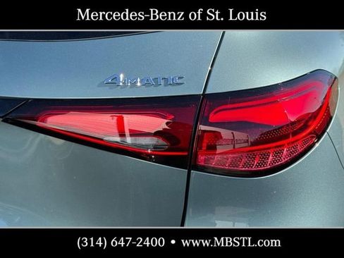 New 2026 Mercedes-Benz GLC 300 4MATIC image 5