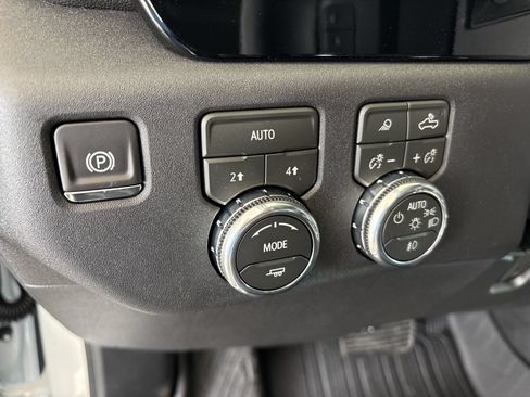 New 2026 GMC Sierra 1500 Elevation w/ Elevation Premium Package AWD/4WD image 13